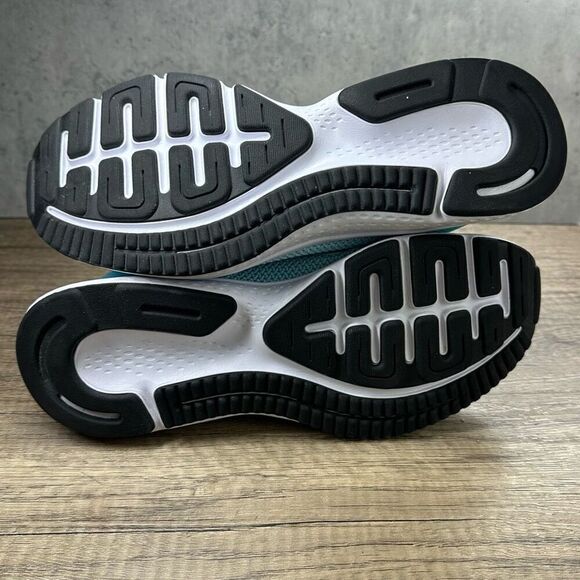 Nike~Women’s~Run~ Blue/Lgt. Gray~All Day Low Top Comfort Sneakers~Size 9.5 - Picture 10 of 11